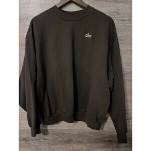 NOT AVAILABLE FOR SALE ALO yoga Accolade Crew Neck Pullover size Medium Brown